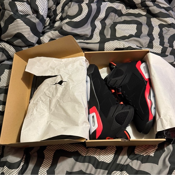 Men’s Air Jordan 6 Retro “Reverse Infrared Salesman” Size 13